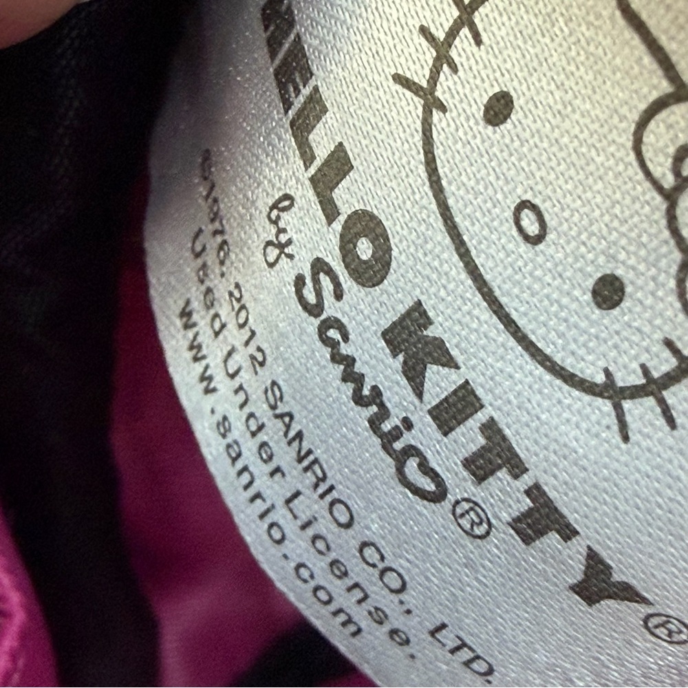 Lounge fly loves Hello Kitty, black patent leather dome handbag from 2012 - Picture 13 of 16